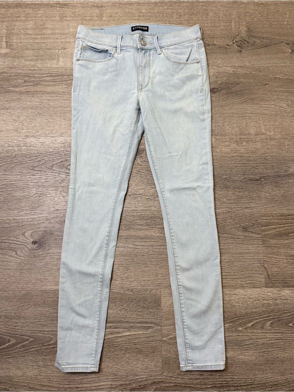 •EXPRESS• MID RISE LEGGING JEANS - Picture 2 of 8